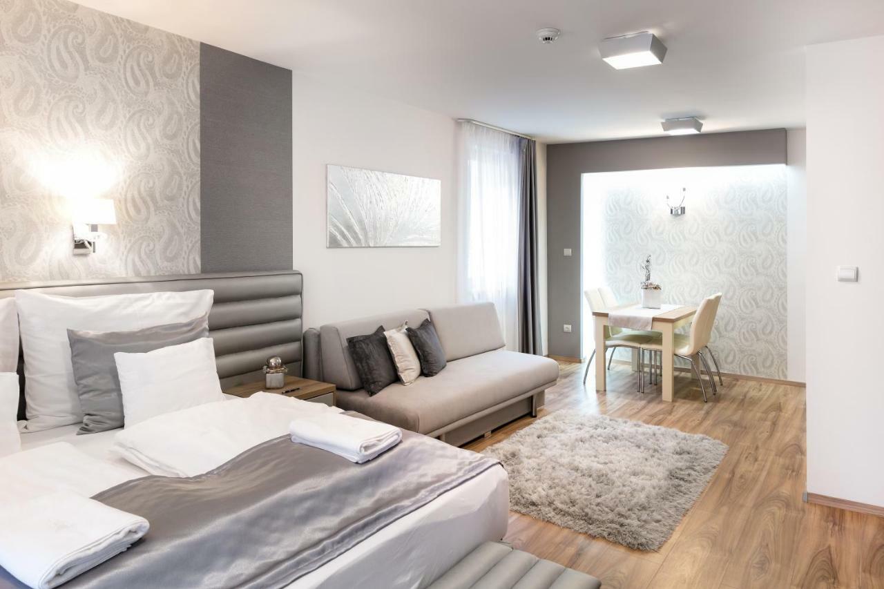 Foter Rezidencia Apartment Дьор Екстериор снимка