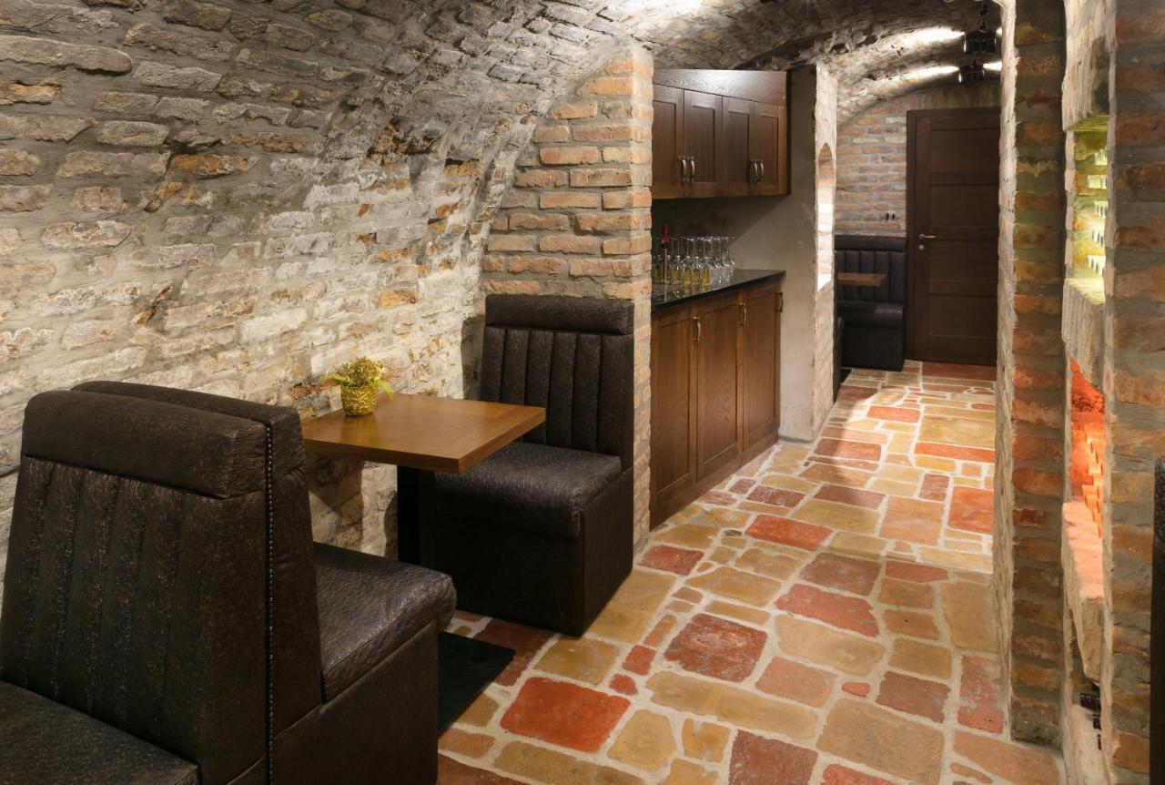 Foter Rezidencia Apartment Дьор Екстериор снимка